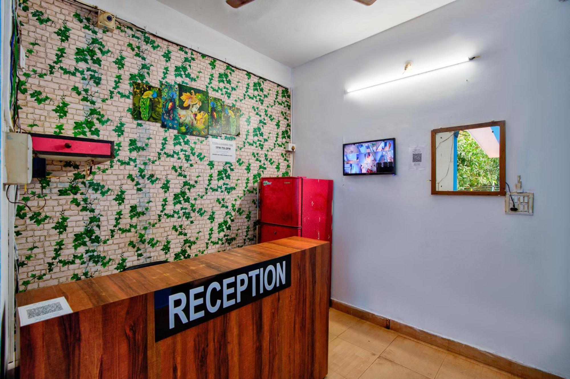 Hotel Savita Calangute Εξωτερικό φωτογραφία